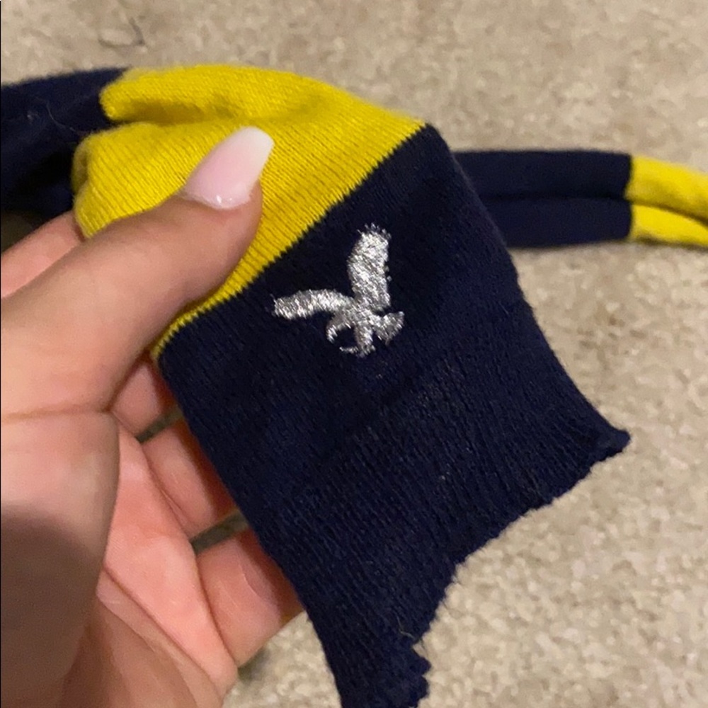 Scarf - Picture 2 of 2